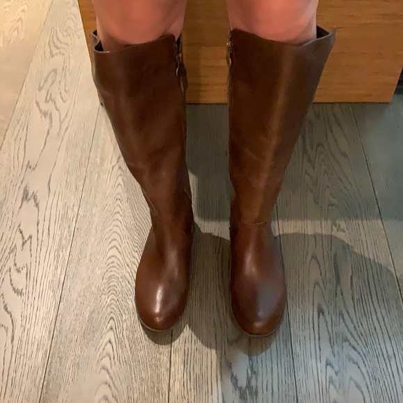 Tall leather w/ interior pockets - Picture 1 of 5